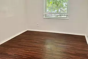 1205 Olander St, Austin, TX 78702 - Photo 20