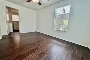 1205 Olander St, Austin, TX 78702 - Photo 12