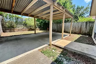 1205 Olander St, Austin, TX 78702 - Photo 24