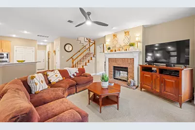 10417 Peonia Court, Austin, TX 78733 - Photo 8