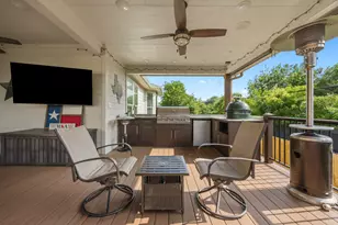741 Wiltshire Dr, Hutto, TX 78634 - Photo 36