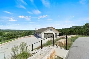 1687 Noble Trl, Canyon Lake, TX 78133 - Photo 34