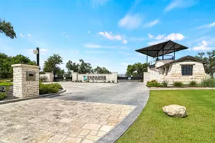 1687 Noble Trl, Canyon Lake, TX 78133 - Photo 36