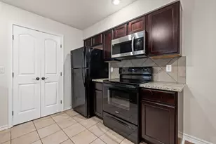 6700 Cooper Ln, Austin, TX 78745 - Photo 16