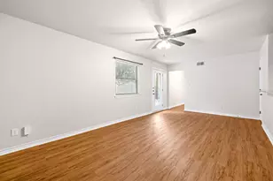 6700 Cooper Ln, Austin, TX 78745 - Photo 8