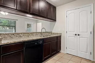 6700 Cooper Ln, Austin, TX 78745 - Photo 12
