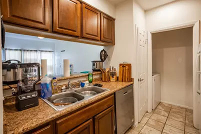 807 W 25th Street #102, Austin, TX 78705 - Photo 6