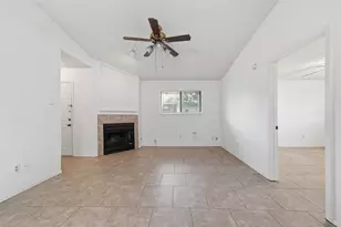 1304 Zephyr Ln, Round Rock, TX 78664 - Photo 4