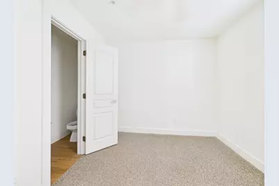 711 W 32 Street #155, Austin, TX 78705 - Photo 12