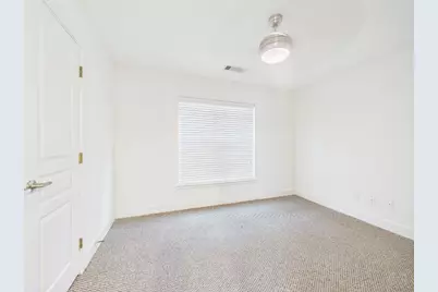 711 W 32 Street #155, Austin, TX 78705 - Photo 18