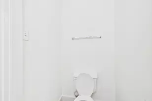 711 W 32nd St, Austin, TX 78705 - Photo 20