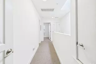 711 W 32nd St, Austin, TX 78705 - Photo 28