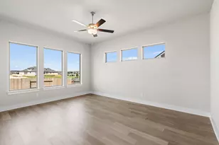 129 Clancy Dr, Liberty Hill, TX 78642 - Photo 18