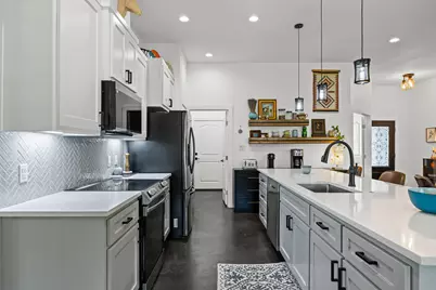 145 Haliimaile Lane, Bastrop, TX 78602 - Photo 6