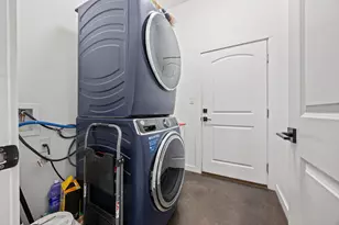 145 Haliimaile Ln, Bastrop, TX 78602 - Photo 24