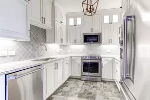 54 Rainey St, Austin, TX 78701 - Photo 2