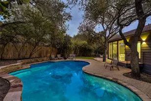 5801 Valley Cir, Austin, TX 78731 - Photo 36