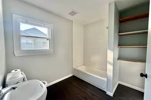 1133 N Avenue C, Elgin, TX 78621 - Photo 6
