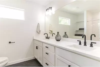 1144 Gunter Street #202, Austin, TX 78721 - Photo 10