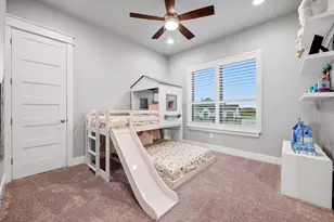 401 Highland Bluff Dr, Georgetown, TX 78633 - Photo 16