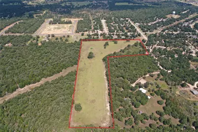 446 Las Lomas Drive, Elgin, TX 78621 - Photo 4