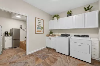 206 Errol Drive, Spicewood, TX 78669 - Photo 18