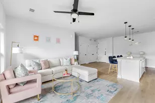 2500 Longview St, Austin, TX 78705 - Photo 8