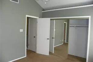 11901 Swearingen Dr, Austin, TX 78758 - Photo 18