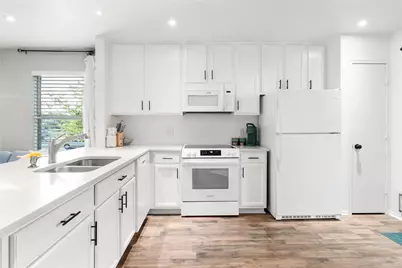 102 Woodley Road, Leander, TX 78641 - Photo 6