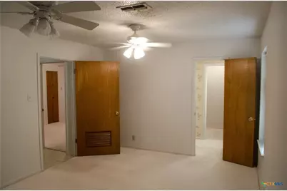 303 E 20th Avenue, Belton, TX 76513 - Photo 24