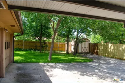 303 E 20th Avenue, Belton, TX 76513 - Photo 14