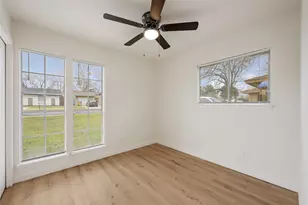 4605 Brassiewood Dr, Austin, TX 78744 - Photo 30