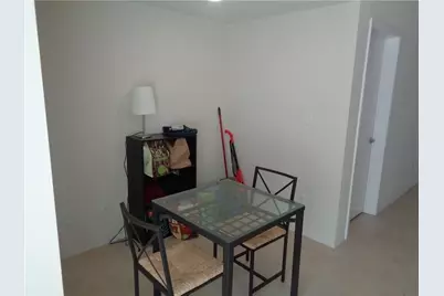 210 E 32nd Street #E, Austin, TX 78705 - Photo 4