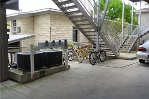 210 E 32nd St, Austin, TX 78705 - Photo 14