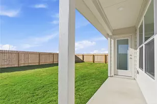 212 Hazy Vw Rd, San Marcos, TX 78666 - Photo 12