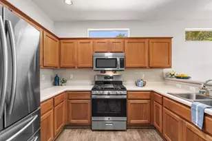 271 Whispering Wind Dr, Georgetown, TX 78633 - Photo 14