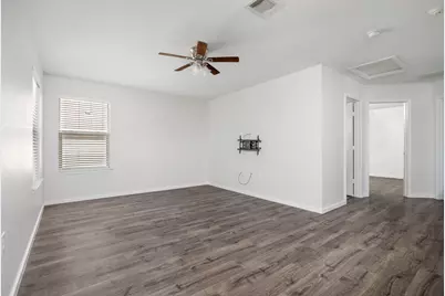 8909 Winter Haven Road, Austin, TX 78747 - Photo 22