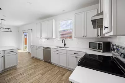 8909 Winter Haven Road, Austin, TX 78747 - Photo 16