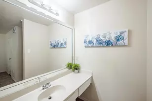 10401 N Lamar Blvd, Austin, TX 78753 - Photo 16