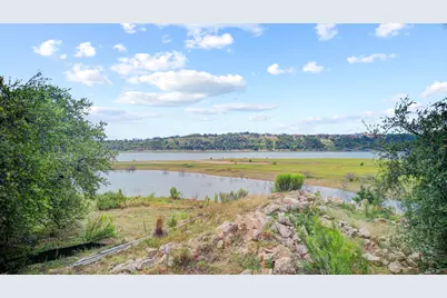 2702 Cornell Cove, Lago Vista, TX 78645 - Photo 2