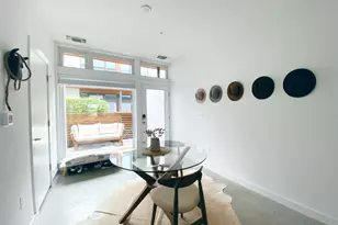 2002 E 7th St, Austin, TX 78702 - Photo 16
