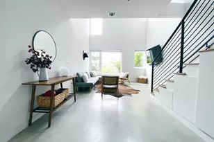 2002 E 7th St, Austin, TX 78702 - Photo 8
