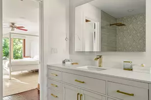 1111 W 12th St, Austin, TX 78703 - Photo 24