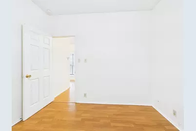 2604 Salado Street #304, Austin, TX 78705 - Photo 8