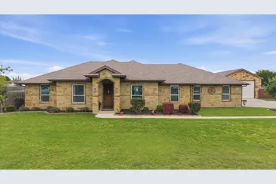 104 W Vienna Drive, Hutto, TX 78634 - Photo 1