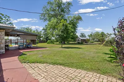 2421 Post Oak Road, Webberville, TX 78653 - Photo 24