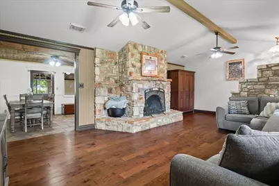 2421 Post Oak Road, Webberville, TX 78653 - Photo 6