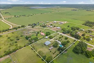 2421 Post Oak Rd, Webberville, TX 78653 - Photo 34