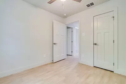 11207 Sage Hollow Drive, Austin, TX 78758 - Photo 16