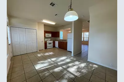 251 Utterback #B, Kyle, TX 78640 - Photo 8
